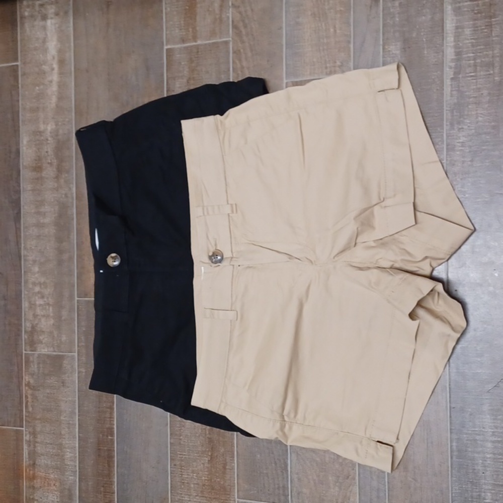 OLD NAVY SZ 2 KHAKI SHORT BUNDLE nwot
